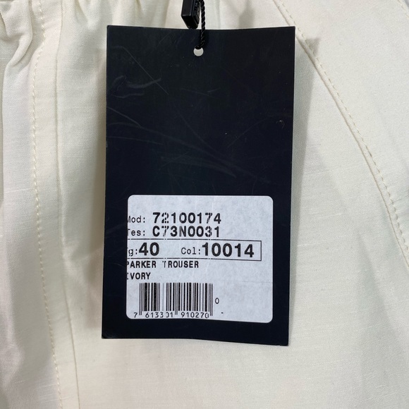 NWT Belstaff- Women's Small Size 4 Parker Trouser Shorts in Ivory/ White - Picture 8 of 8